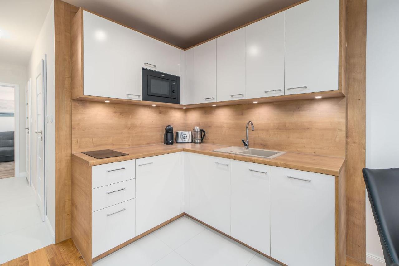 Apart111 Apartament Rodzinny 3 Pokoje - 2 Sypialnie- Sauna, Silownia Kołobrzeg Buitenkant foto
