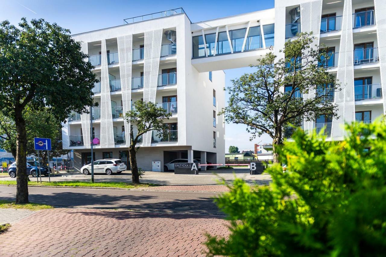 Apart111 Apartament Rodzinny 3 Pokoje - 2 Sypialnie- Sauna, Silownia Kołobrzeg Buitenkant foto