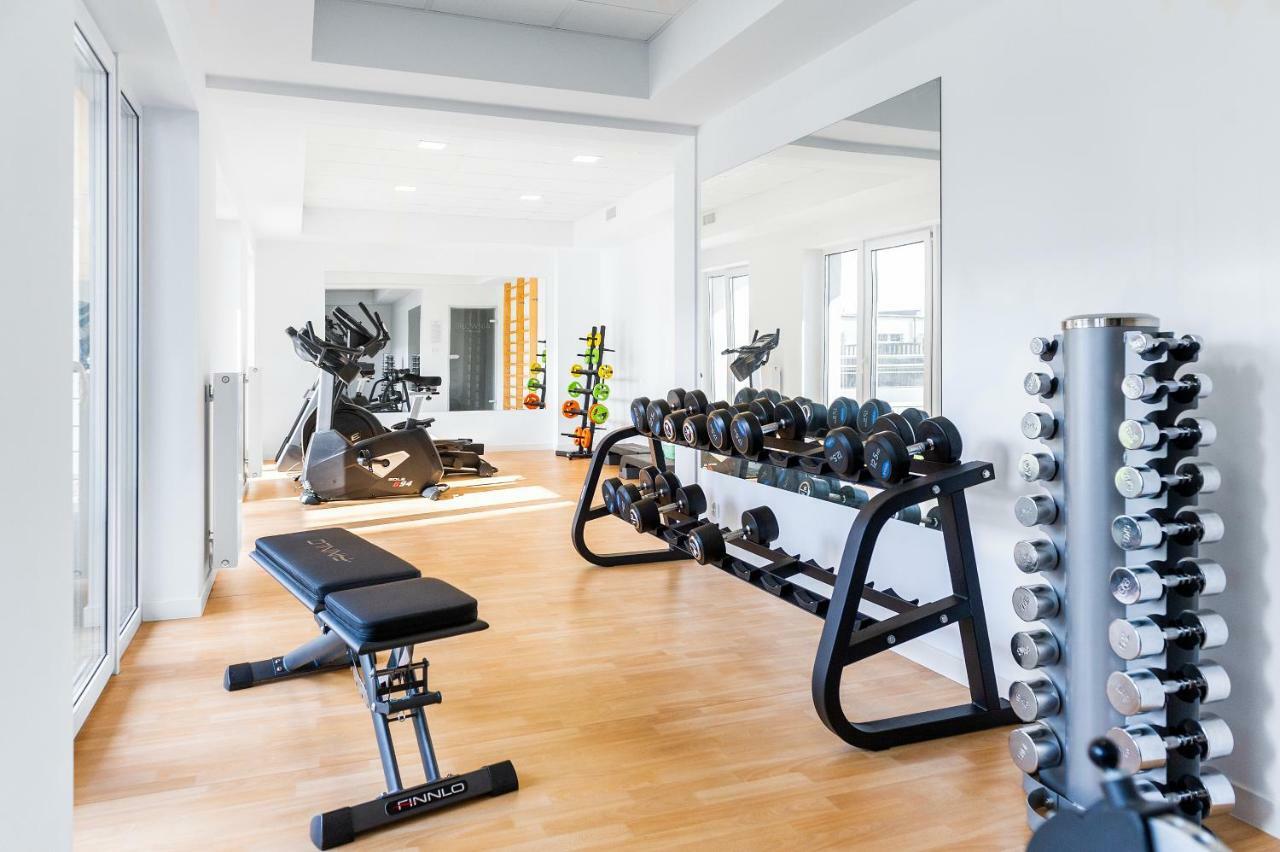 Apart111 Apartament Rodzinny 3 Pokoje - 2 Sypialnie- Sauna, Silownia Kołobrzeg Buitenkant foto